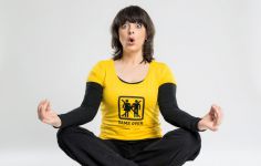 rena_schwarz_lufb_pressefoto1_rgb.jpg